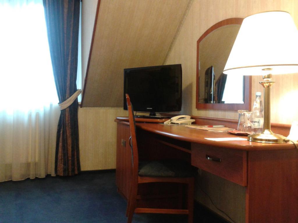Hotel Basztowy Sandomir Chambre photo