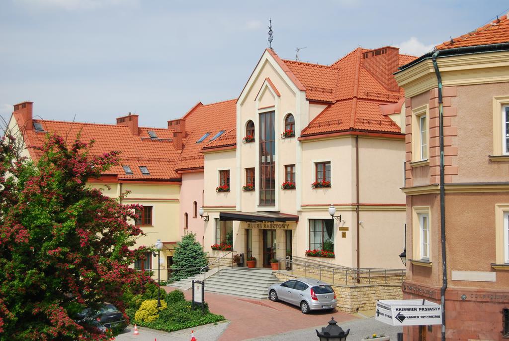 Hotel Basztowy Sandomir Extérieur photo